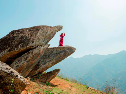 Mỏm cá heo_du lịch Lion Trip