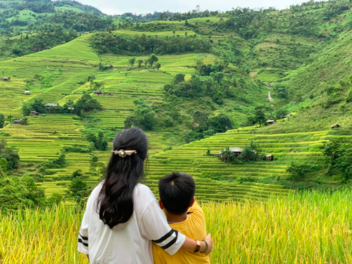 bản luốc_ du lịch Lion Trip