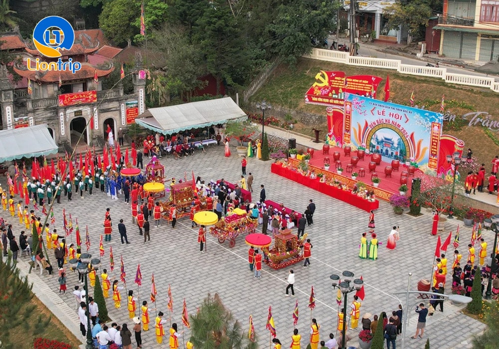 Phần hội náo nhiệt với nhiều hoạt động văn hóa đặc sắc Phần hội náo nhiệt với nhiều hoạt động văn hóa đặc sắc