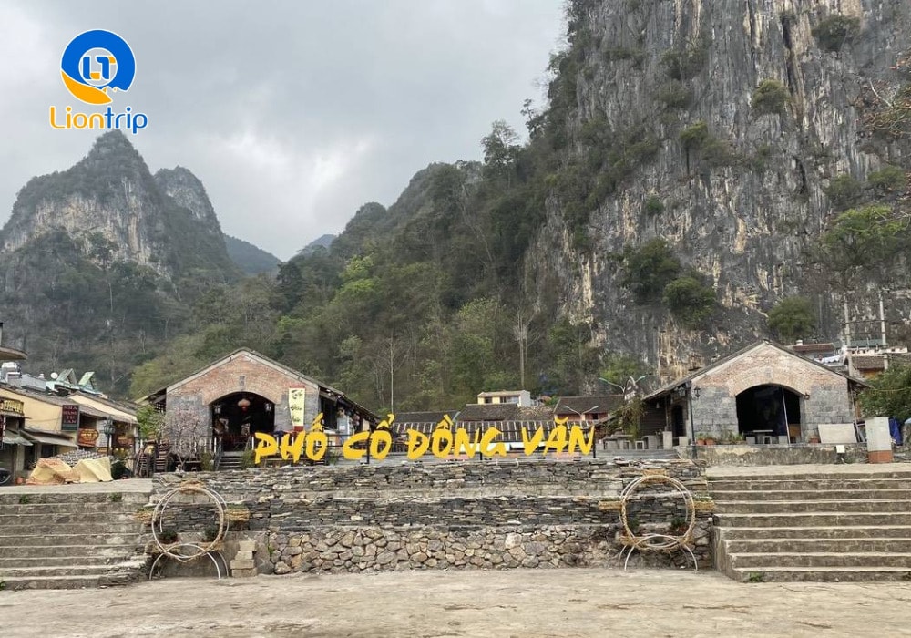 Phố cổ Đồng Văn