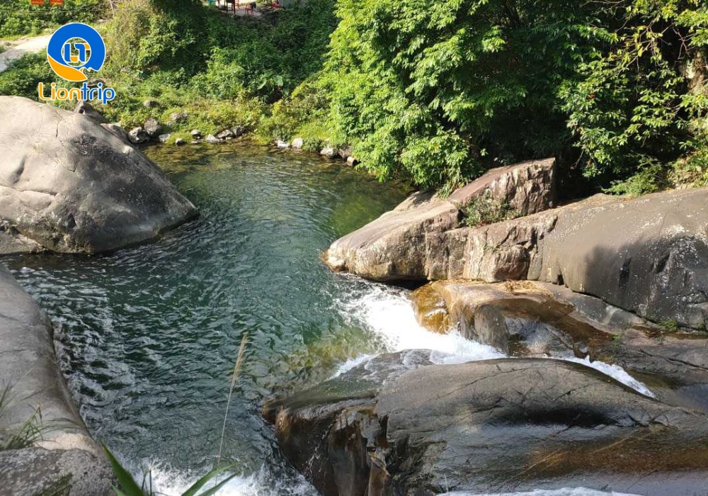 Thời điểm lý tưởng để ghé thăm thác Khe Vằn Bình Liêu Thời điểm lý tưởng để ghé thăm thác Khe Vằn Bình Liêu