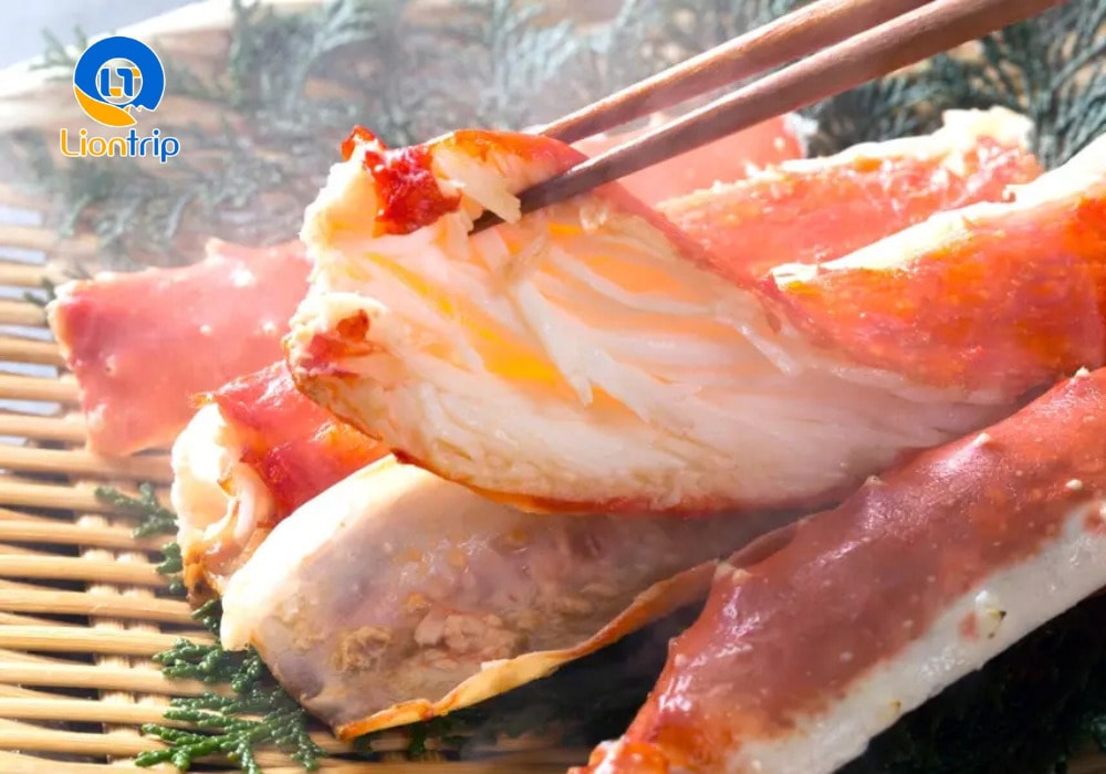 Ẩm thực địa phương phong phú và đậm chất biển